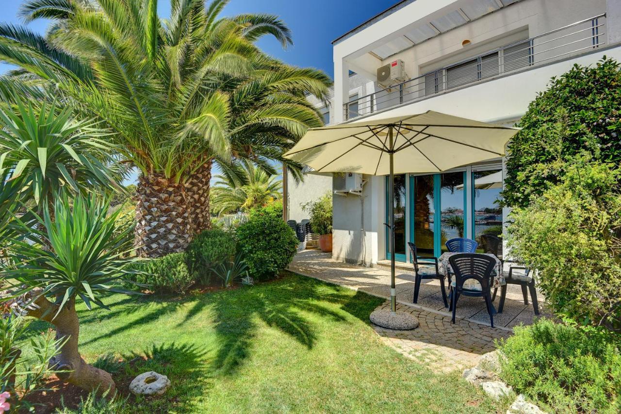 Apartments Villa Ana メドゥリン エクステリア 写真
