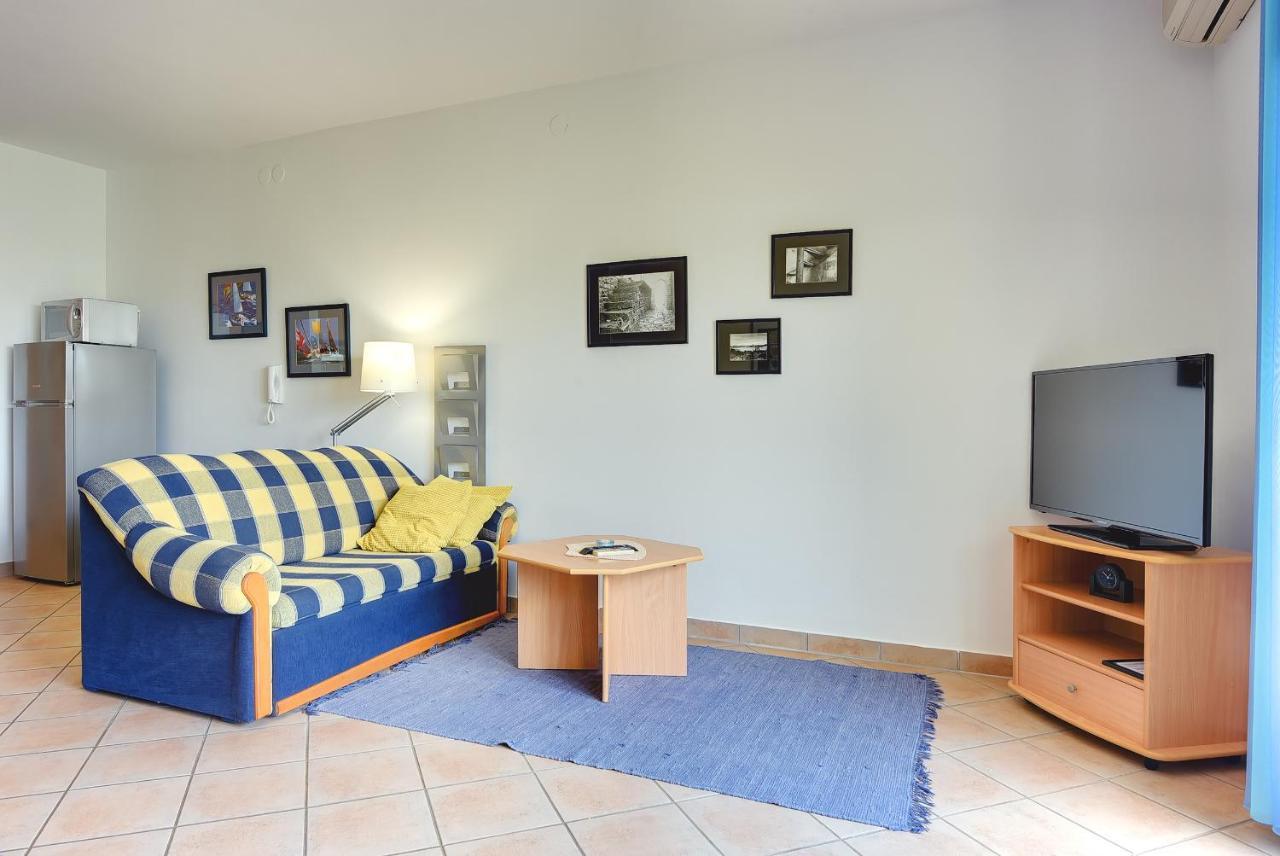 Apartments Villa Ana メドゥリン エクステリア 写真