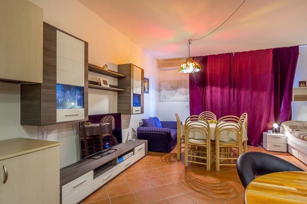 Apartments Villa Ana メドゥリン エクステリア 写真